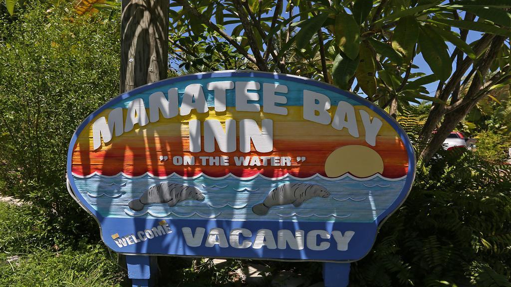 Manatee Bay Inn Форт-Маєрс-Біч Екстер'єр фото